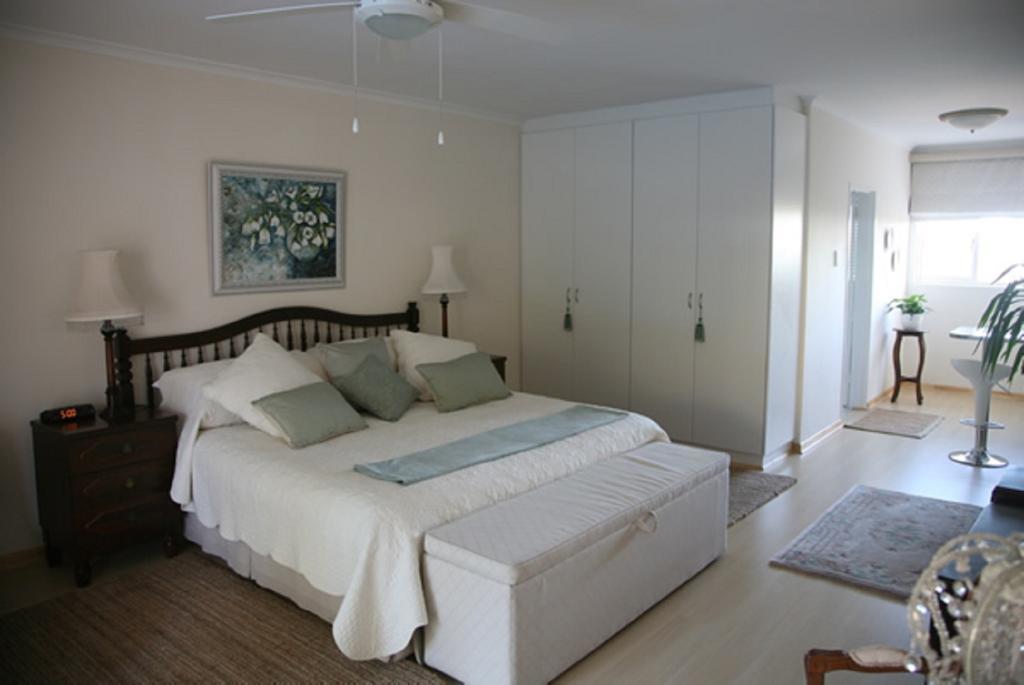 Majorca House Bed and Breakfast Somerset West Værelse billede