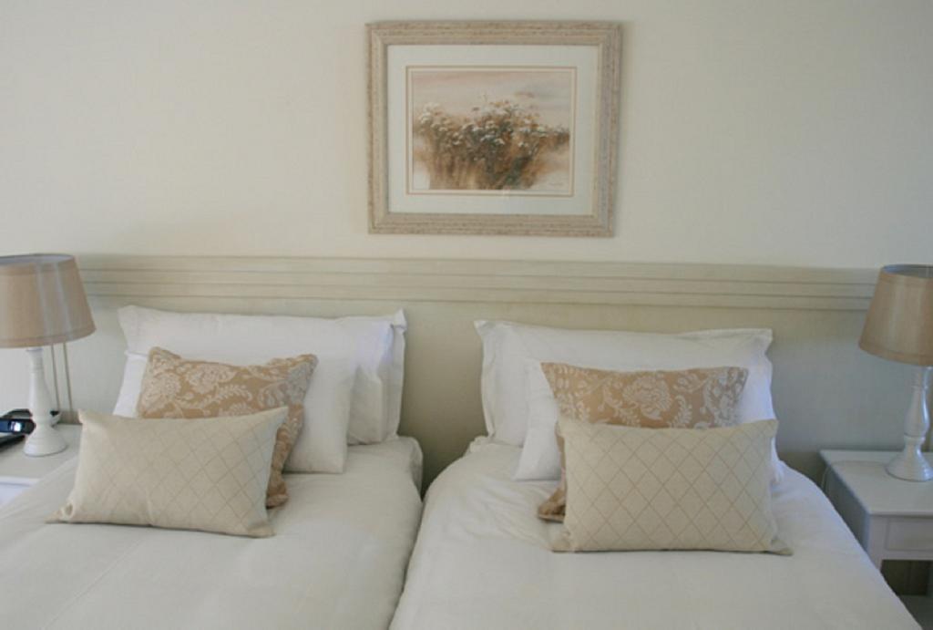 Majorca House Bed and Breakfast Somerset West Værelse billede
