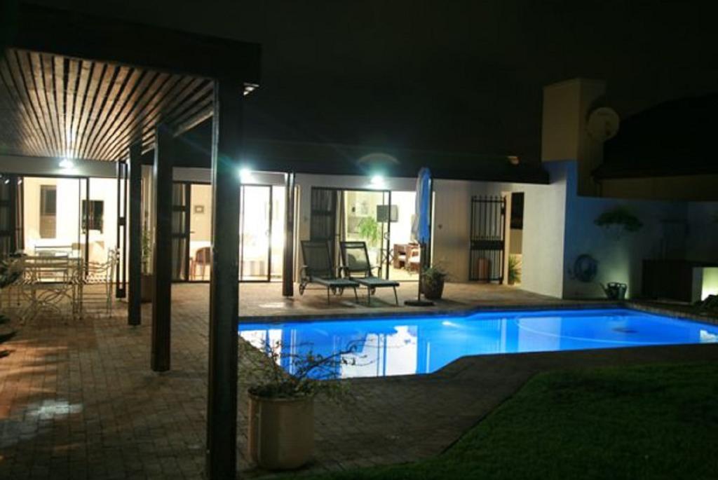 Majorca House Bed and Breakfast Somerset West Eksteriør billede