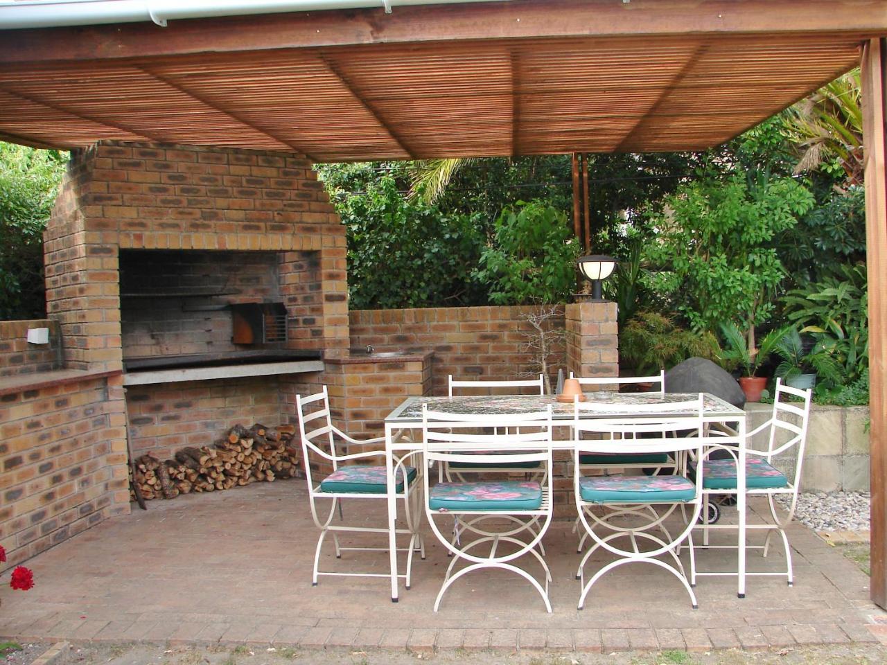 Majorca House Bed and Breakfast Somerset West Eksteriør billede